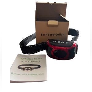 NWT - Bark Stop Collar